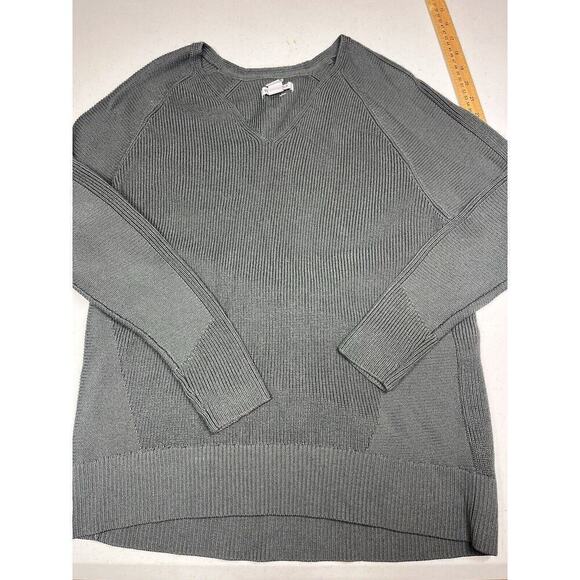 ATHLETA Hanover V-Neck Sweater Merino Wool Blend Knit Size S Gray - Picture 1 of 6